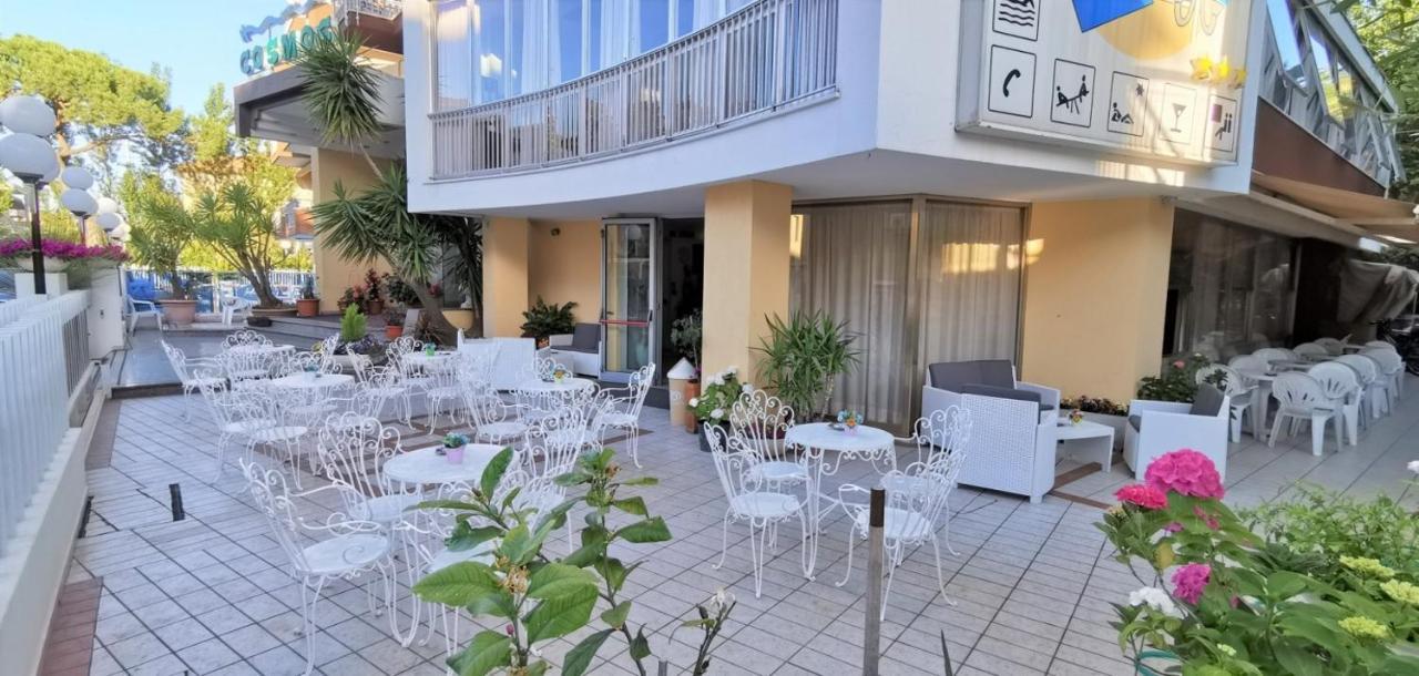 Hotel Cosmos Rimini Luaran gambar