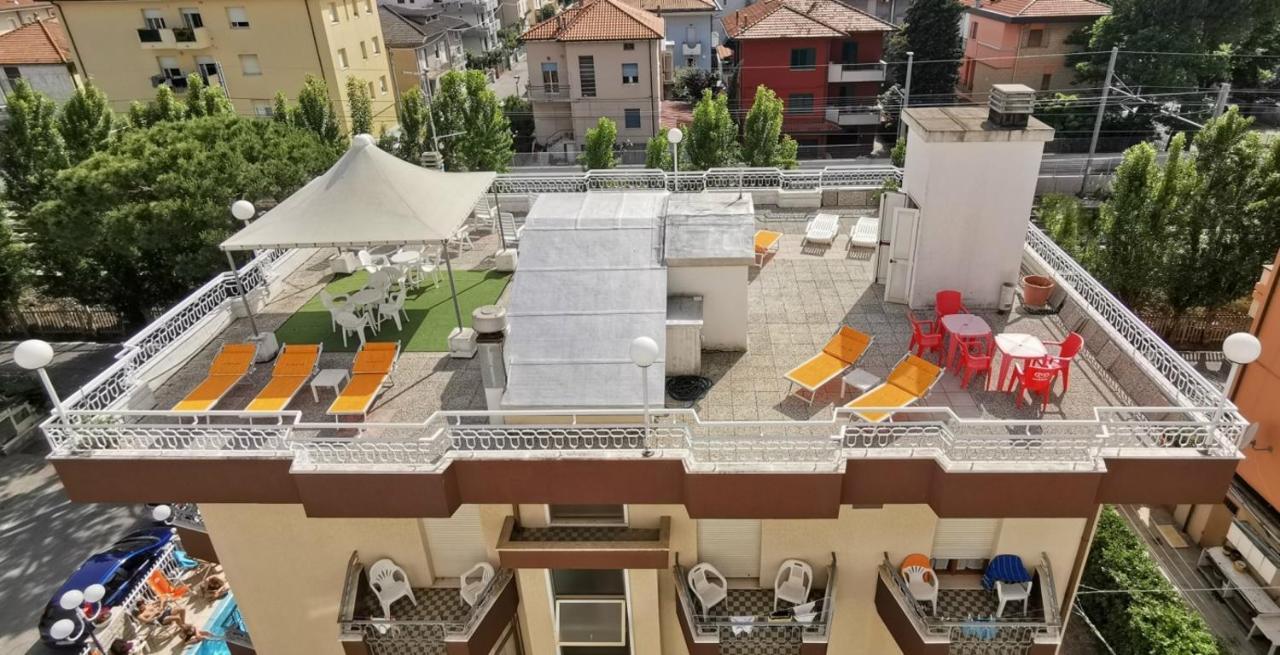 Hotel Cosmos Rimini Luaran gambar